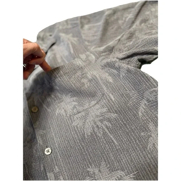 Tommy Bahama Shirt Mens L Gray‎ Hawaiian Silk Palm Tree Beach Retro Vintage - Picture 5 of 12